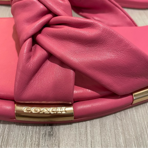 COACH Brooklyn Bright Barbie Pink and Gold Leather Sandals Slides NEW - Picture 4 of 9